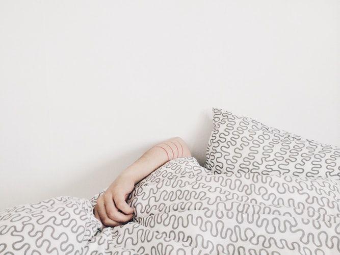 9 Anggapan yang Salah Soal Self Injury yang Wajib Kamu Ketahui