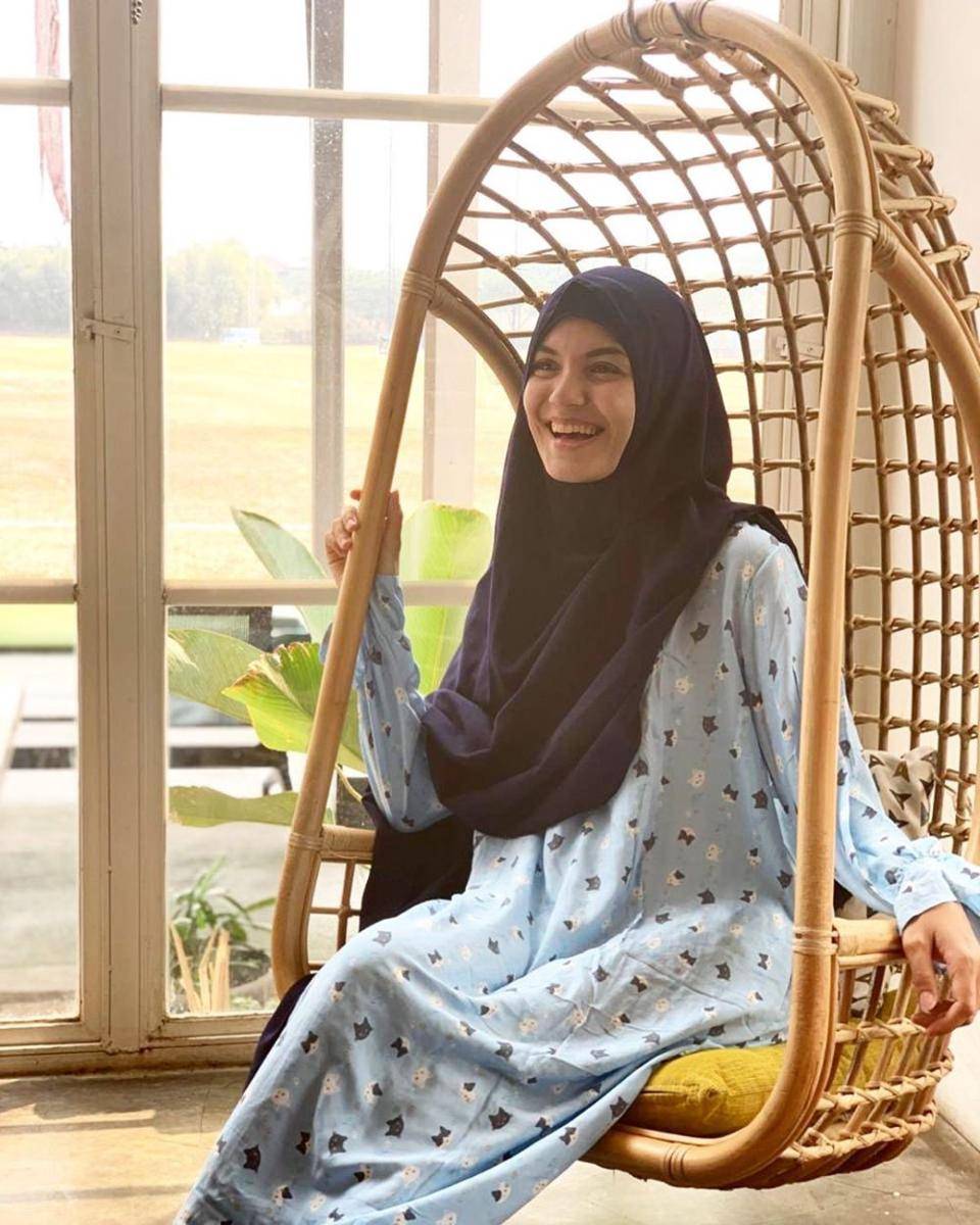 instagram.com/nadya_almira