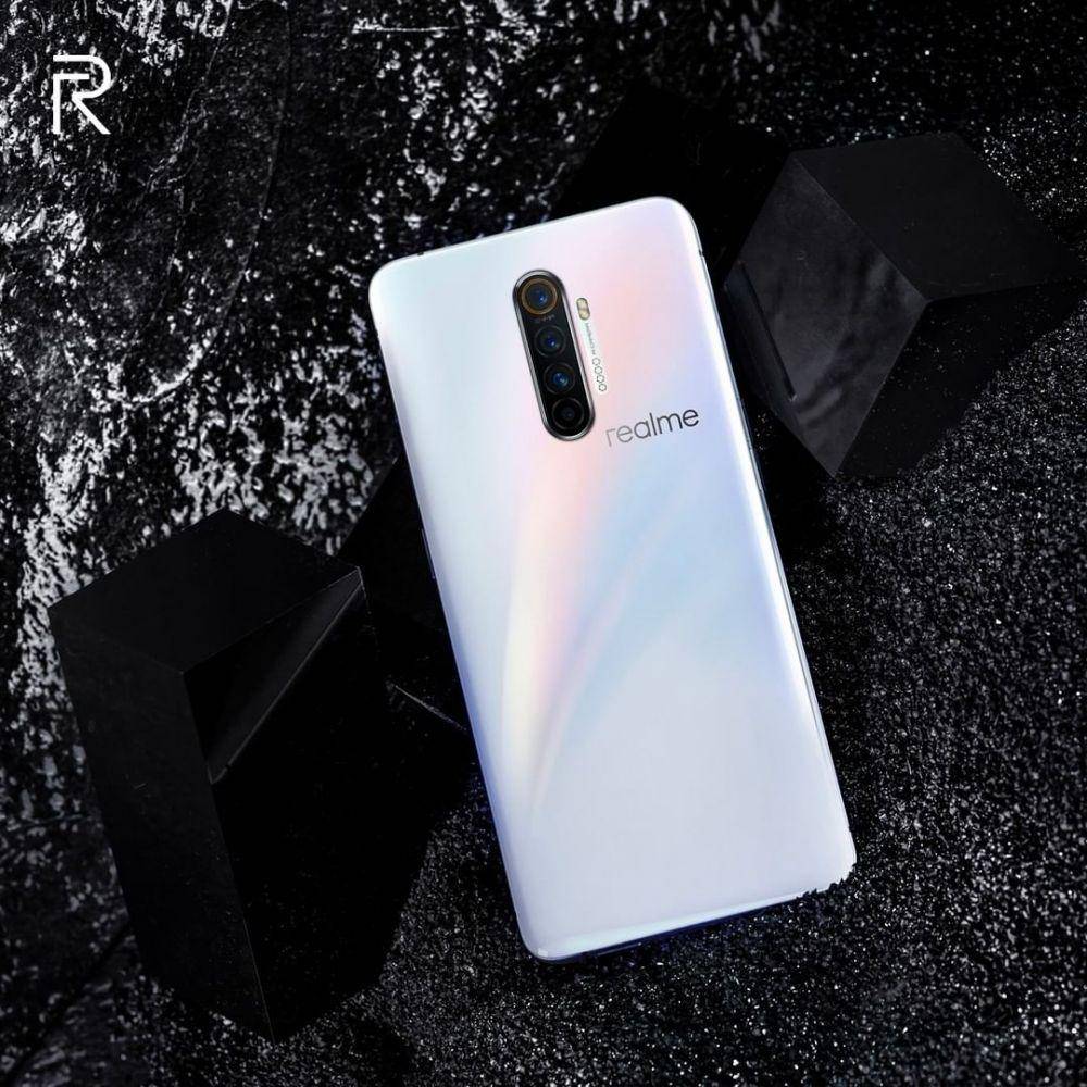 Instagram.com/realmeindonesia