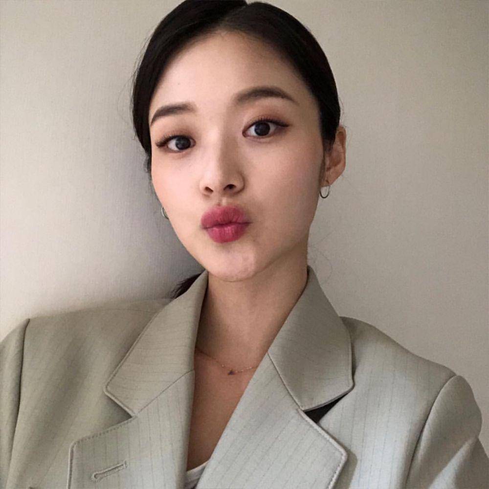 instagram.com/shindohyunn