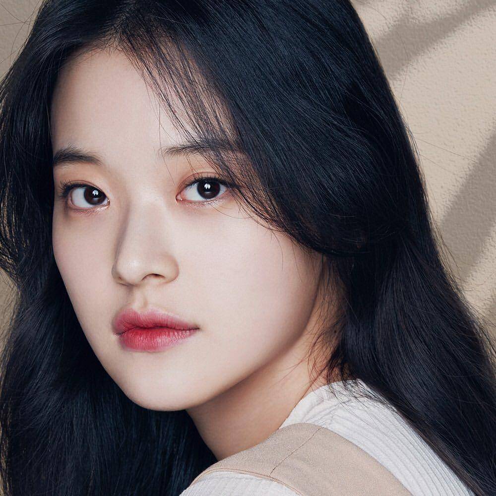 instagram.com/vast.ent