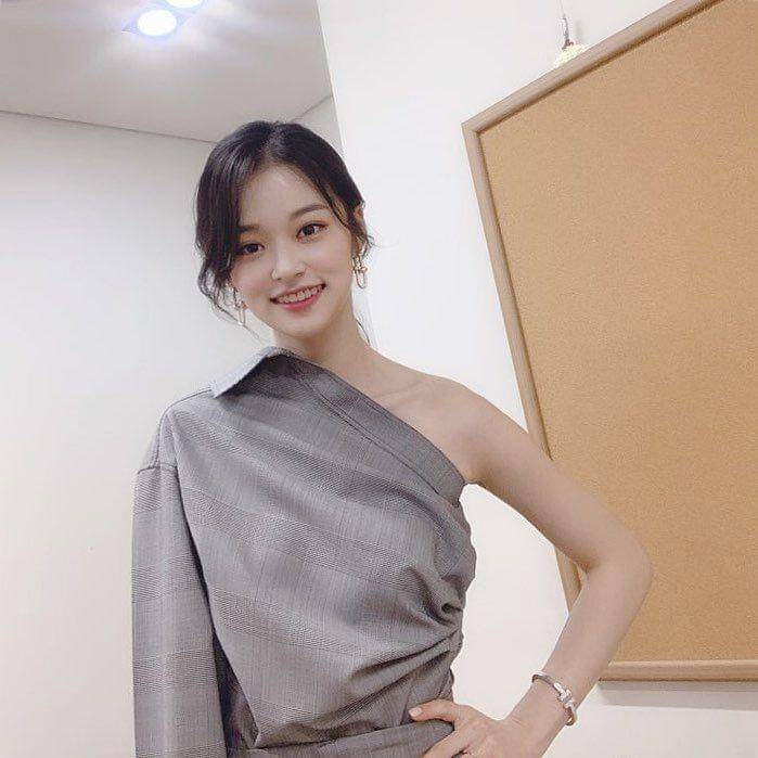 instagram.com/shindohyunn