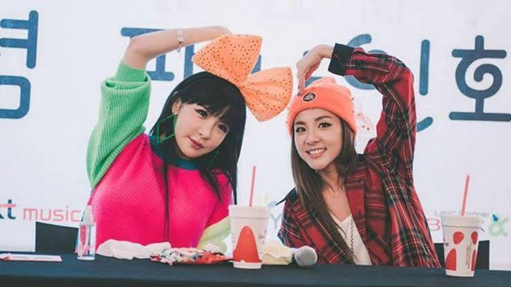 9 Potret Kedekatan Park Bom & Dara eks 2NE1 yang Baru Rilis Duet