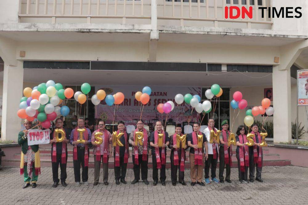 Peringatan hari AIDS sedunia di RSUP H Adam Malik (IDN Times/Indah Permata Sari)