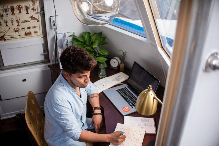 Catat! 5 Hal Ini Perlu Kamu Siapkan Sebelum Jadi Full Time Freelancer
