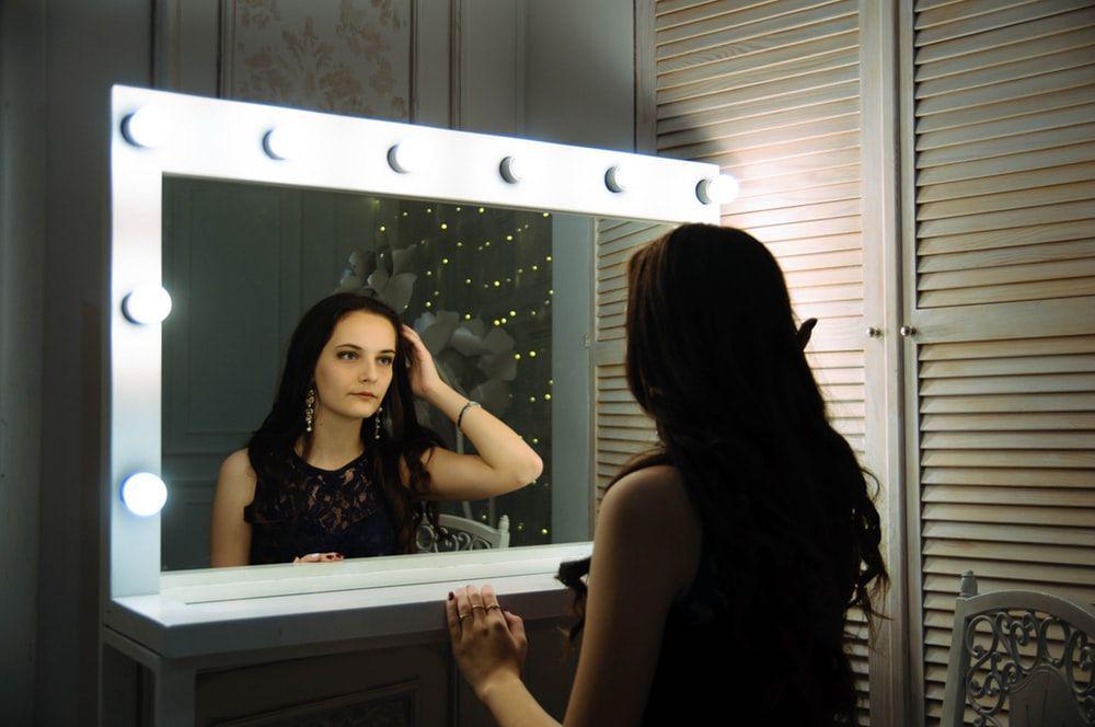 Fase-fase Quarter Life Crisis & Cara Menghadapinya, Kamu yang Mana?