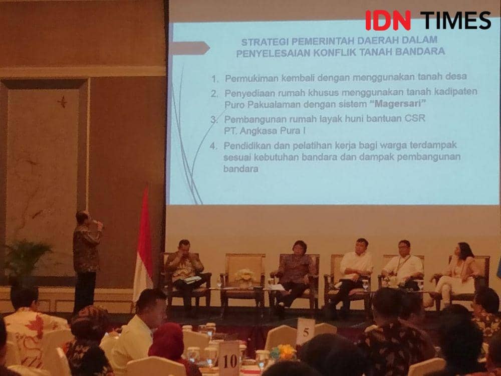 Komnas HAM menggelar seminar bertajuk Komnas HAM Dorong Penyelesaian Konflik Pertanahan di Indonesia yang Berperspektif HAM di Hotel Shangrila, Jakarta, Rabu (11/12). (IDN Times/Dini Suciatiningrum)