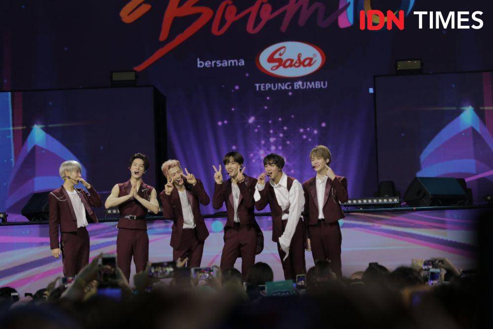 NCT Dream dalam acara TRANSMEDIA Boom 18 di Trans Studio Cibubur. 14 Desember 2019. IDN Times/Nadia Umara