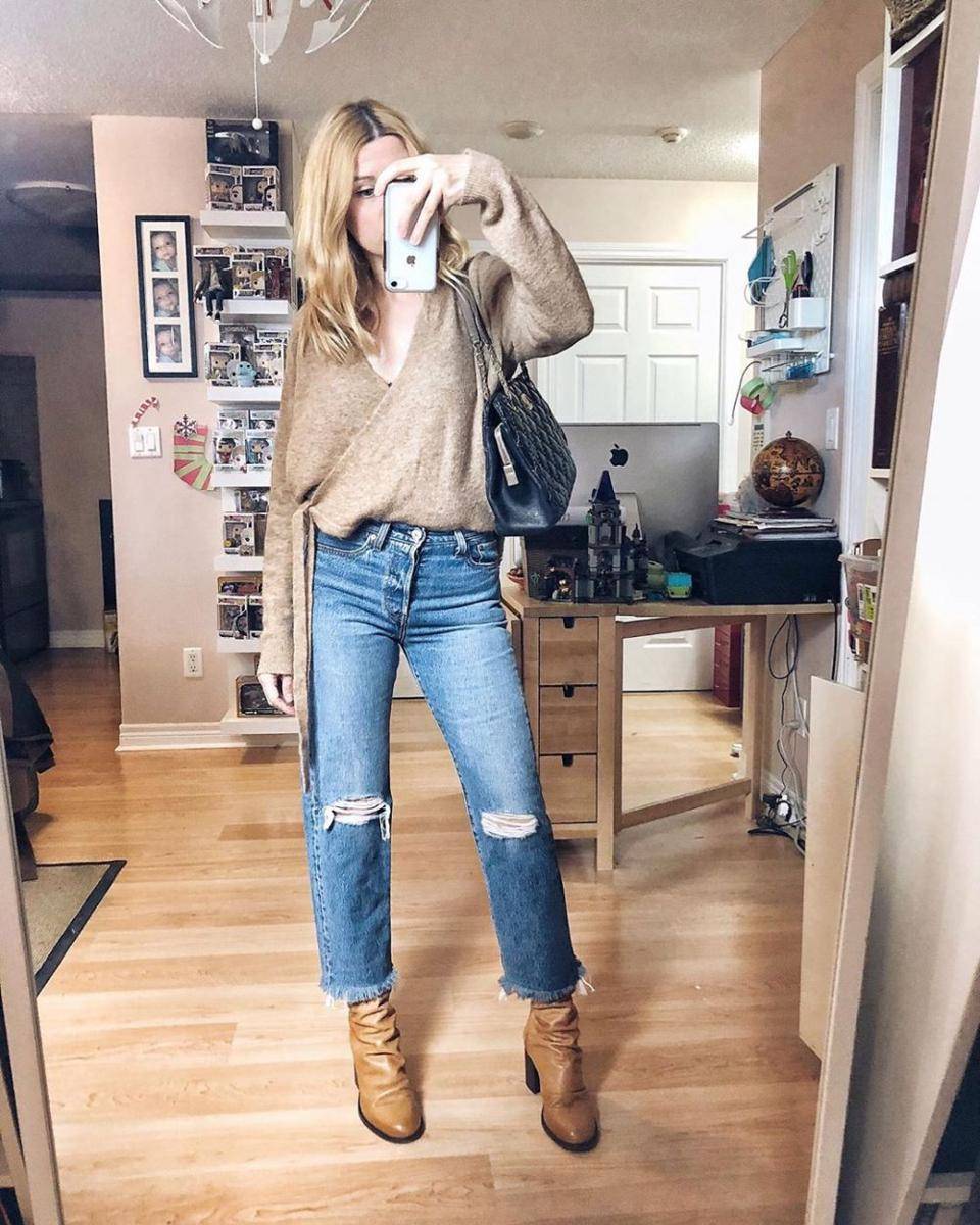 Instagram/livelovesarablog