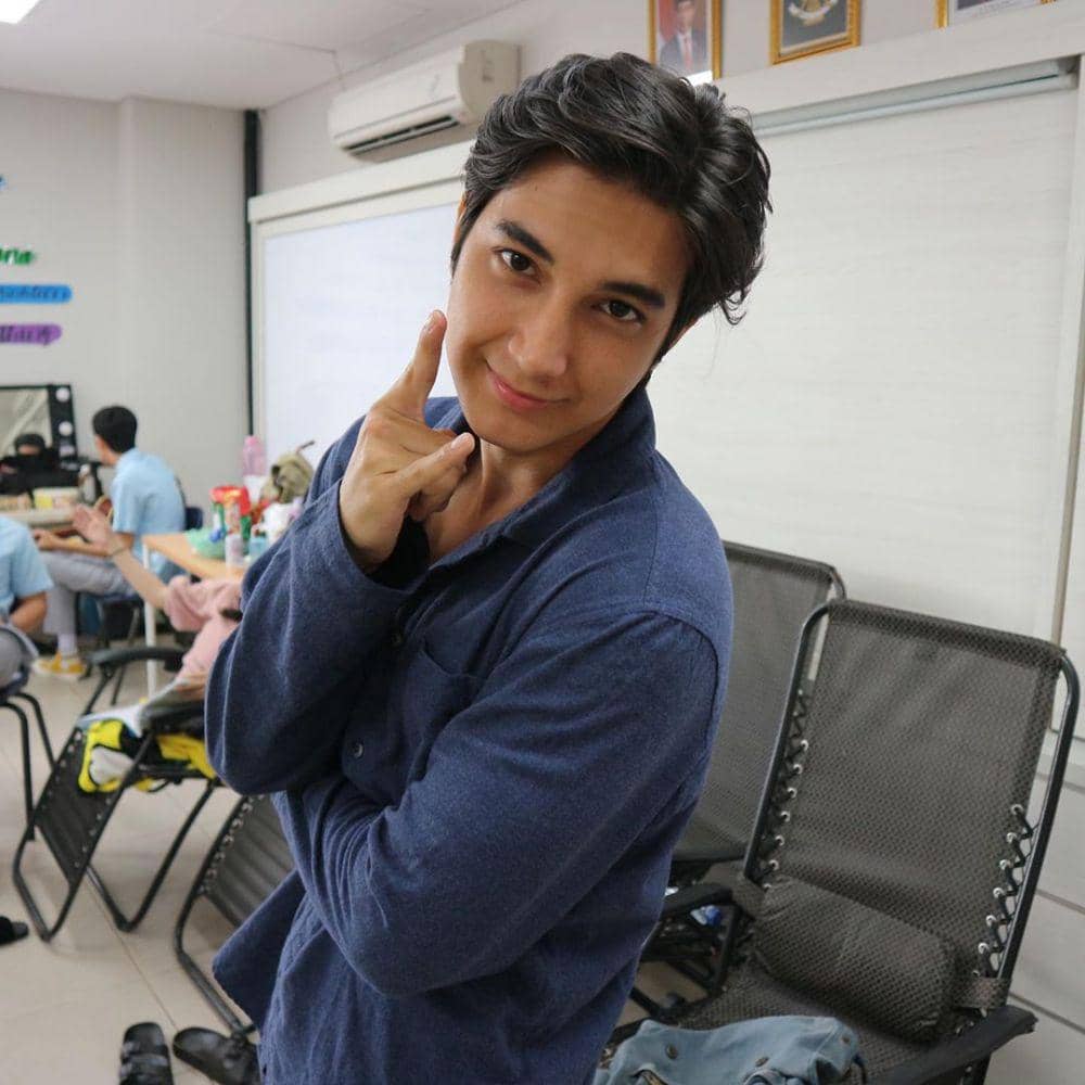 Instagram.com/juniorrobertss