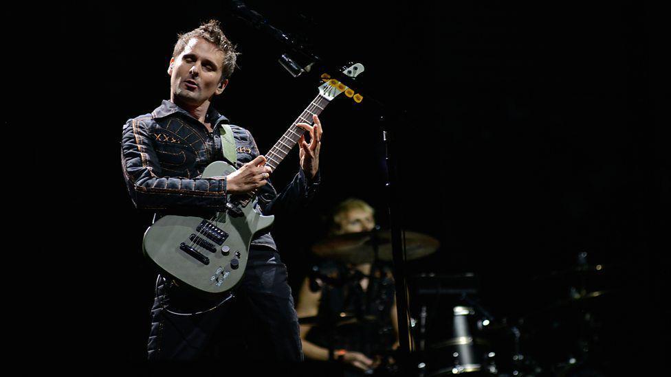 7 Fakta Menarik tentang Matt Bellamy, Vokalis dan Gitaris dari MUSE