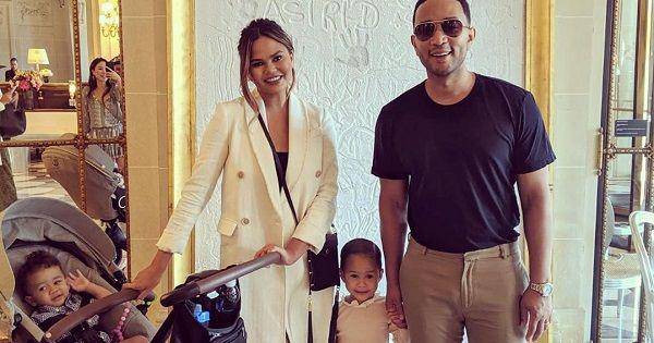 instagram.com/chrissyteigen