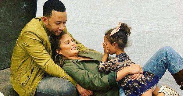 instagram.com/chrissyteigen