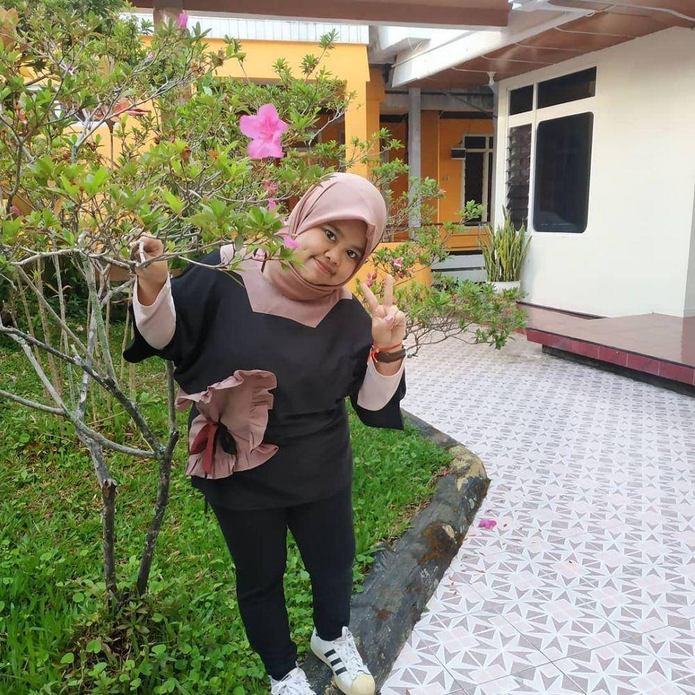 Instagram.com/rahmawatikekeyiputricantikka23/