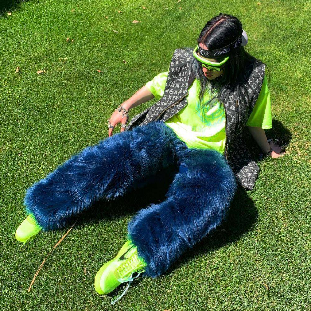 instagram.com/billieeilish