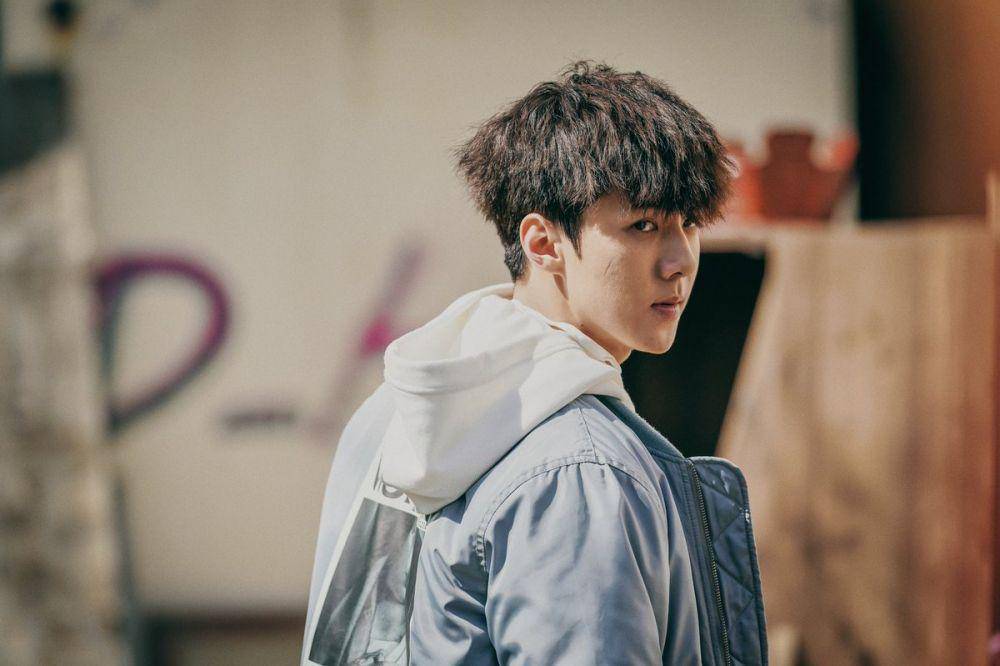 twitter.com/weareoneexo
