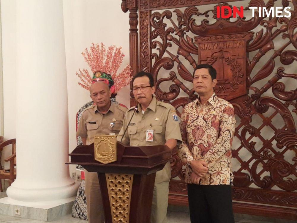 Lurah Jelambar Dijatuhi Sanksi Berat Terkait Honorer PPSU Masuk Got