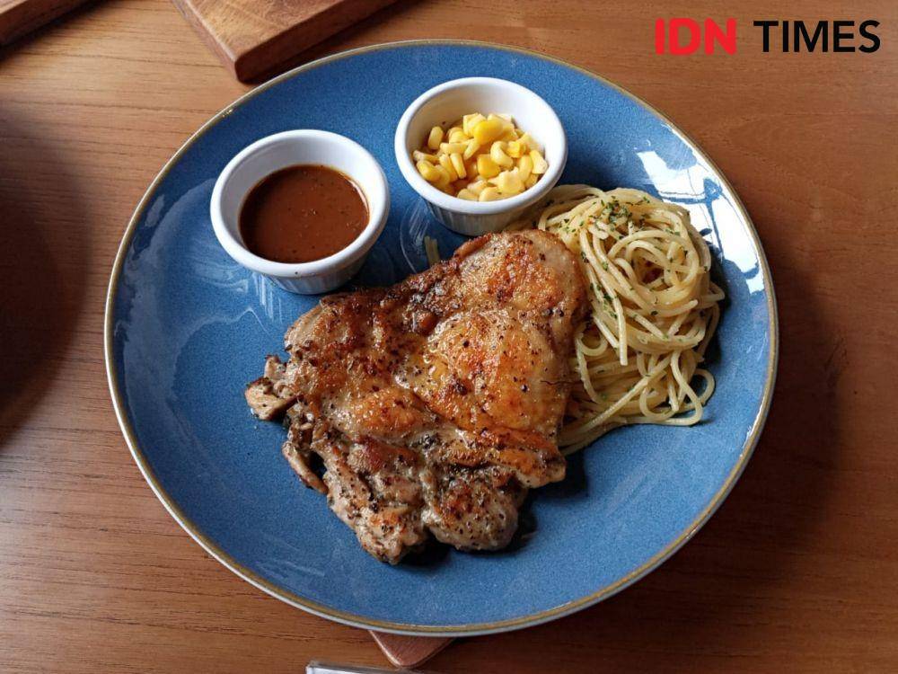 Collin's Gastro Bar & Grill Jl. Gading Serpong Boulevard Tangerang, Banten. IDN Times/Dhiya Awlia Azzahra