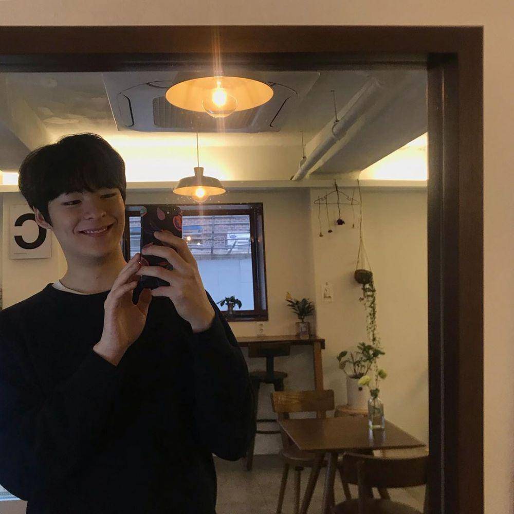 instagram.com/songgeonhee