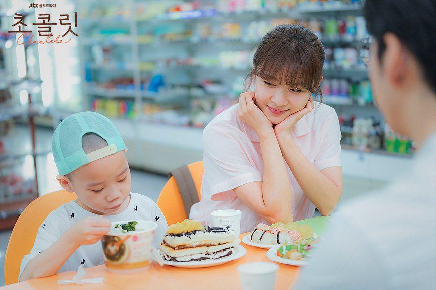 5 KDrama Bertema Makanan yang Cocok Ditonton Saat Hujan