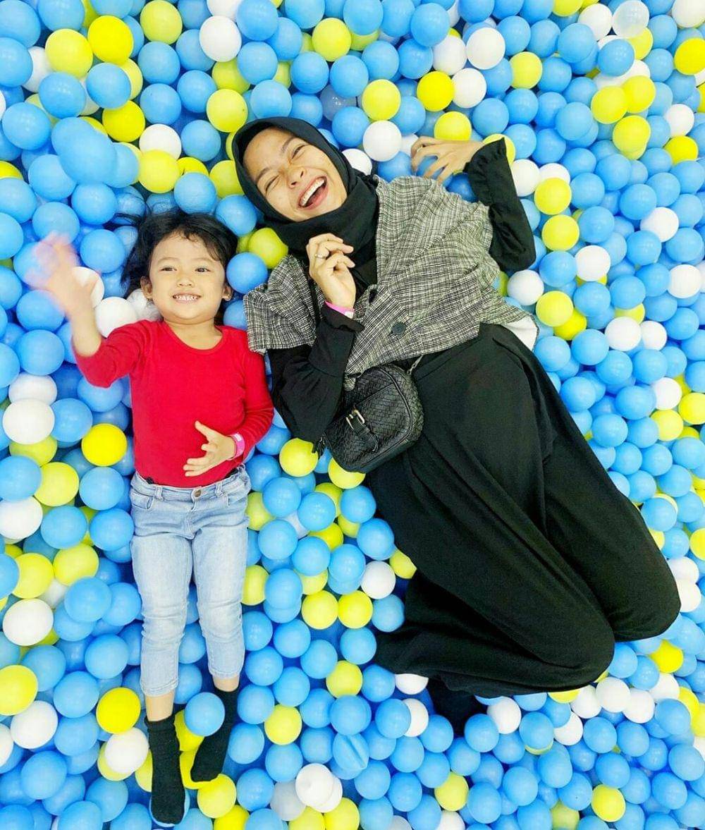 Instagram.com/tantrisyalindri