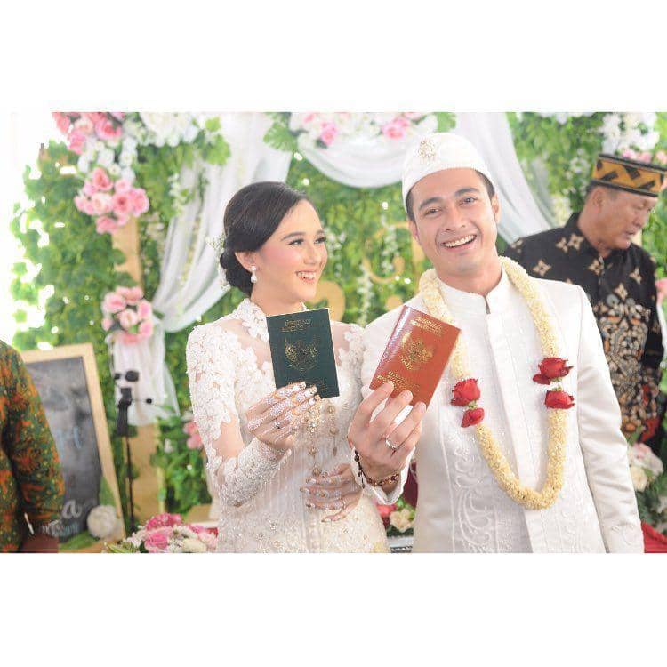 instagram.com/ma_coritha