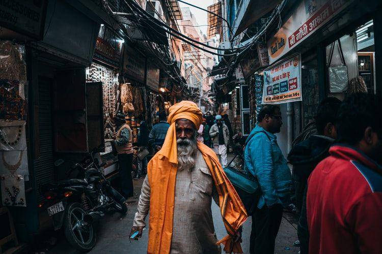 unsplash.com/@raghunayyar