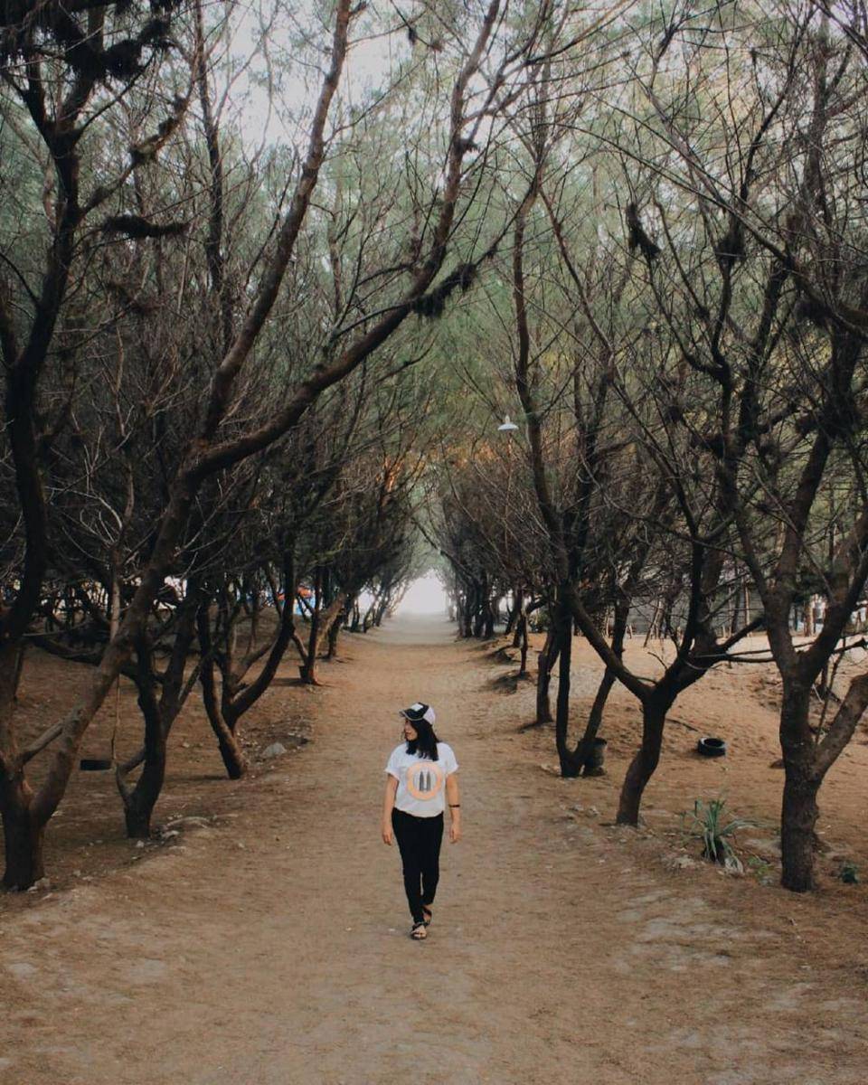 instagram.com/stella.indah18