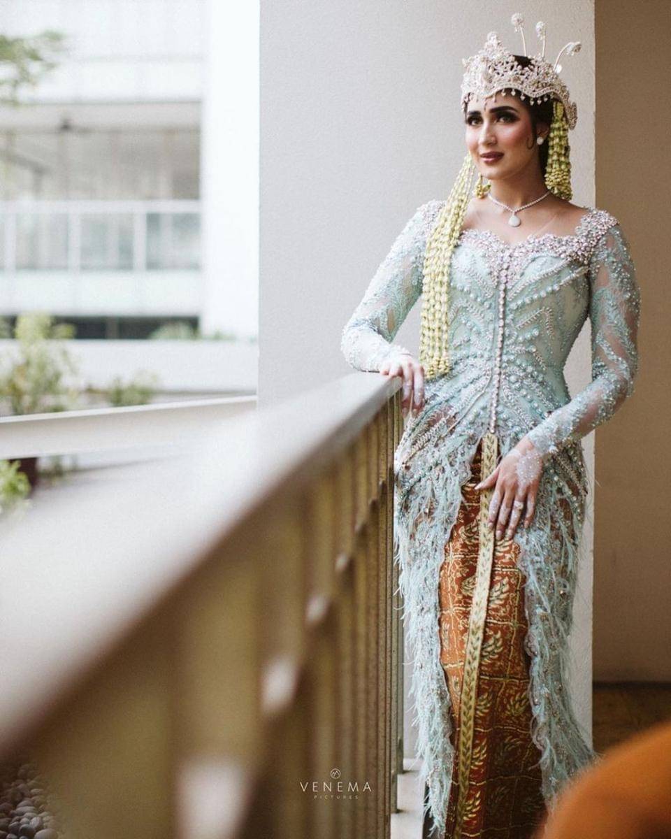 instagram.com/tanianadiraa