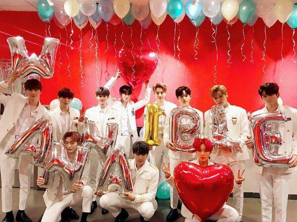 Instagram/wannaone.official