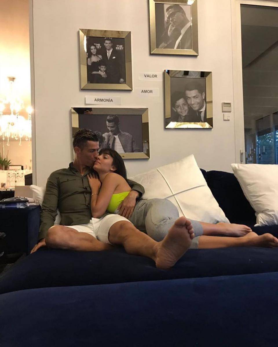 instagram.com/cristiano