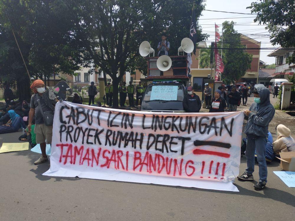 Gugatan Izin Lingkungan Kalah di PTUN, Warga Tamansari Ajukan Banding