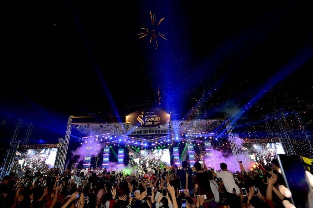 Ribuan orang hadir dalam puncak hari Jadi Banyuwangi ke 248 di Taman Blambangan. IDN TImes/ Istimewa