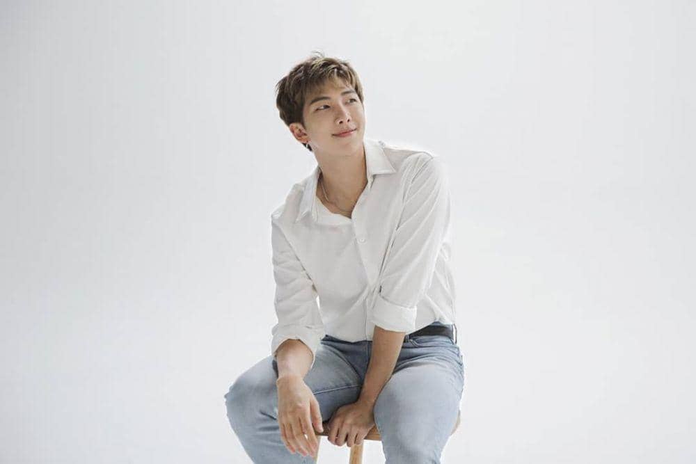 10 Potret RM BTS yang Makin Gagah dengan Tubuh Proporsionalnya