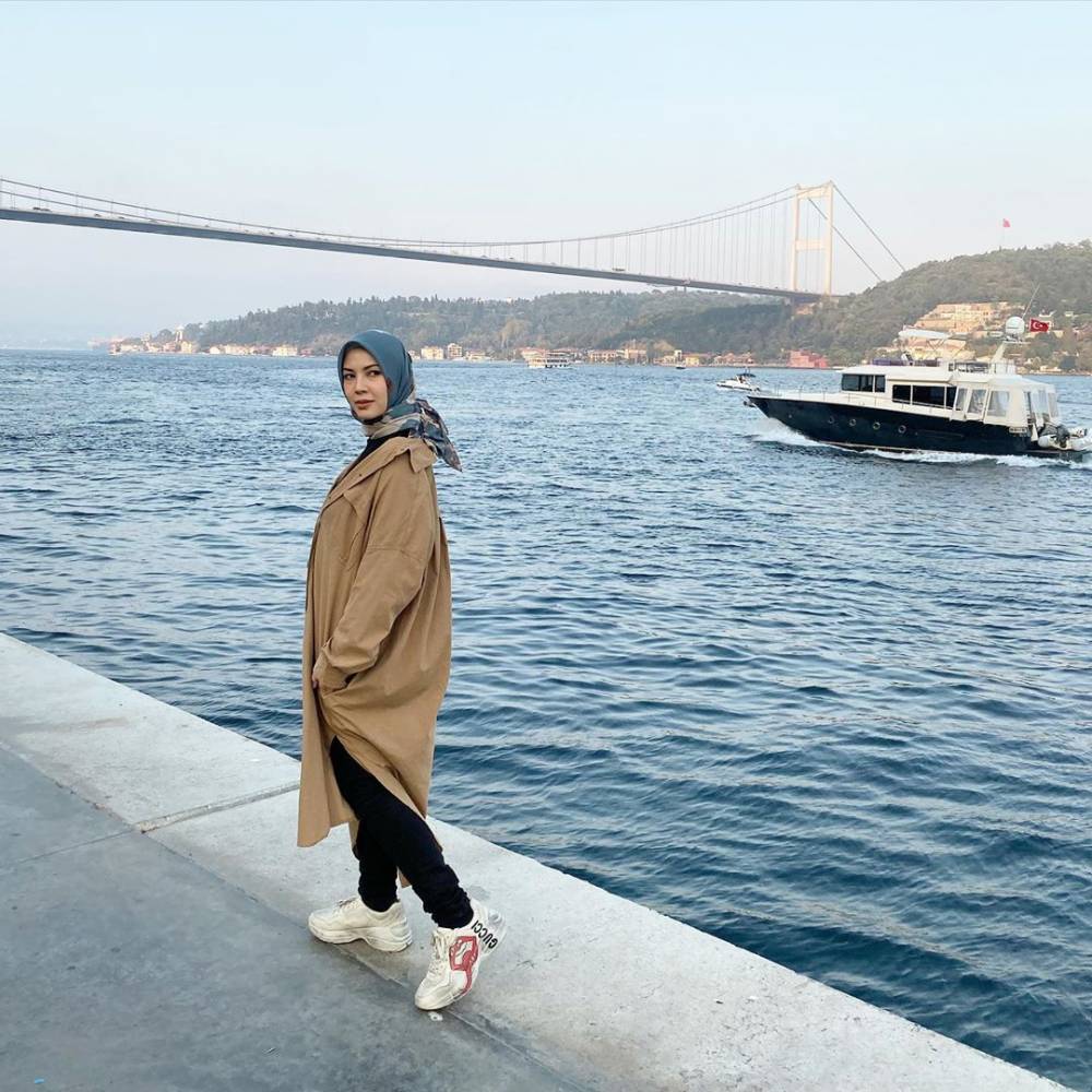 Instagram.com/ratnagalih
