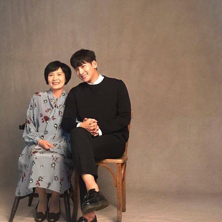 instagram.com/jichangwook