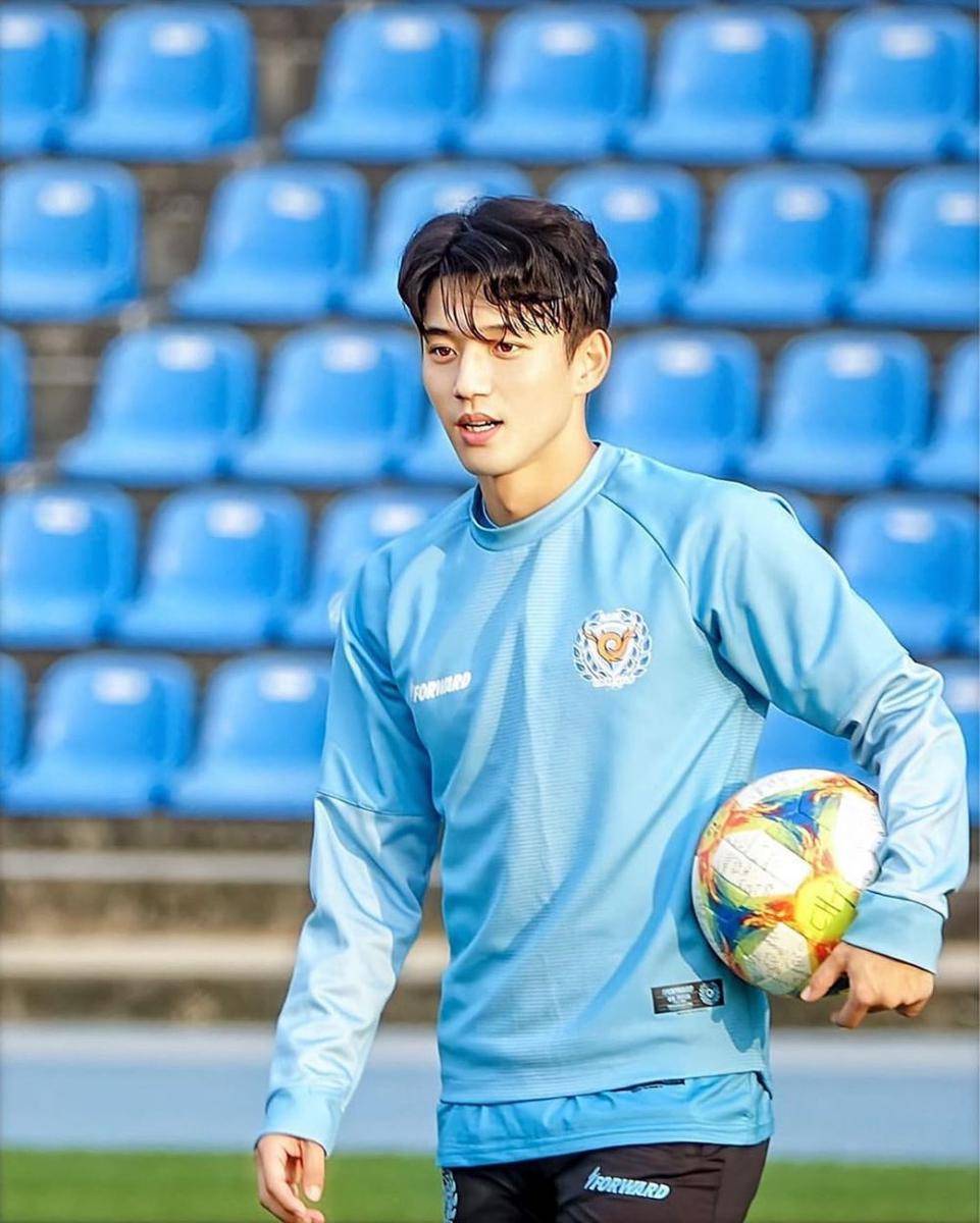 instagram.com/seungwon_jeong