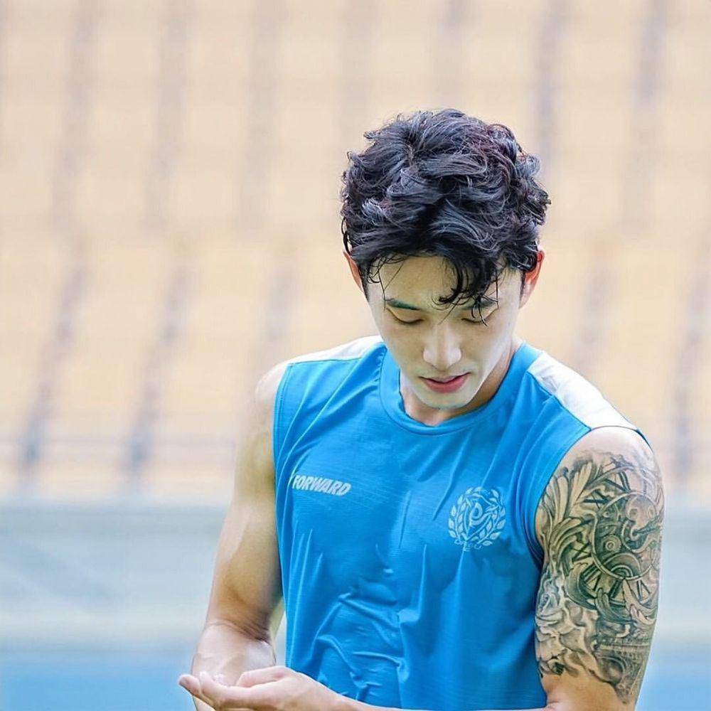instagram.com/seungwon_jeong