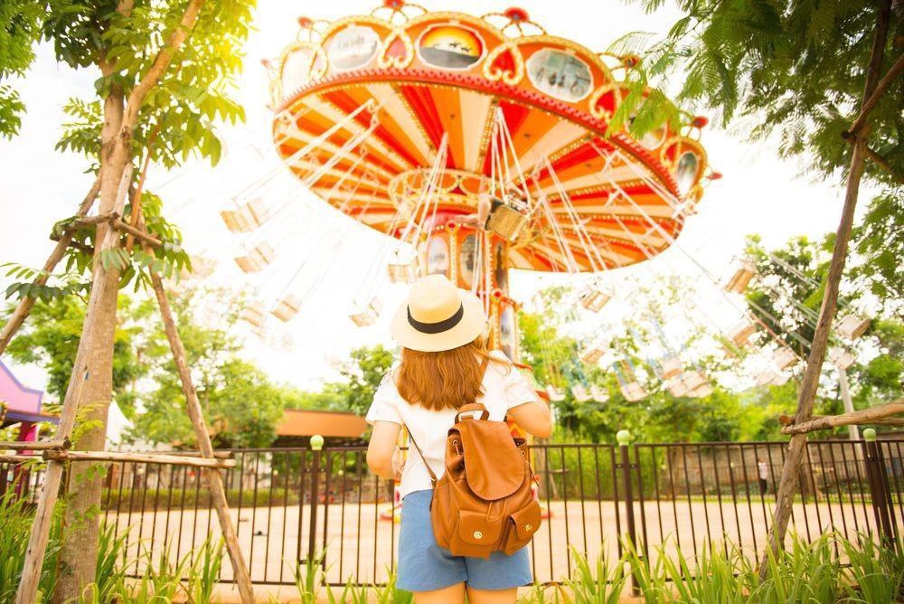 Ini 4 Theme Park Terlengkap yang Bikin Nggak Mau Pulang, Yuk!