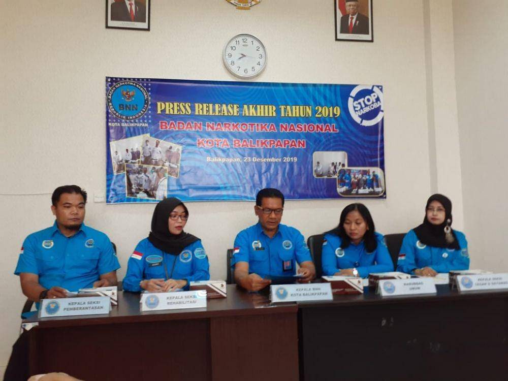 Kasi Rehabilitasi BNNK Balikpapan, Henny Damayanti (dua kiri). IDN Times/Surya Aditya