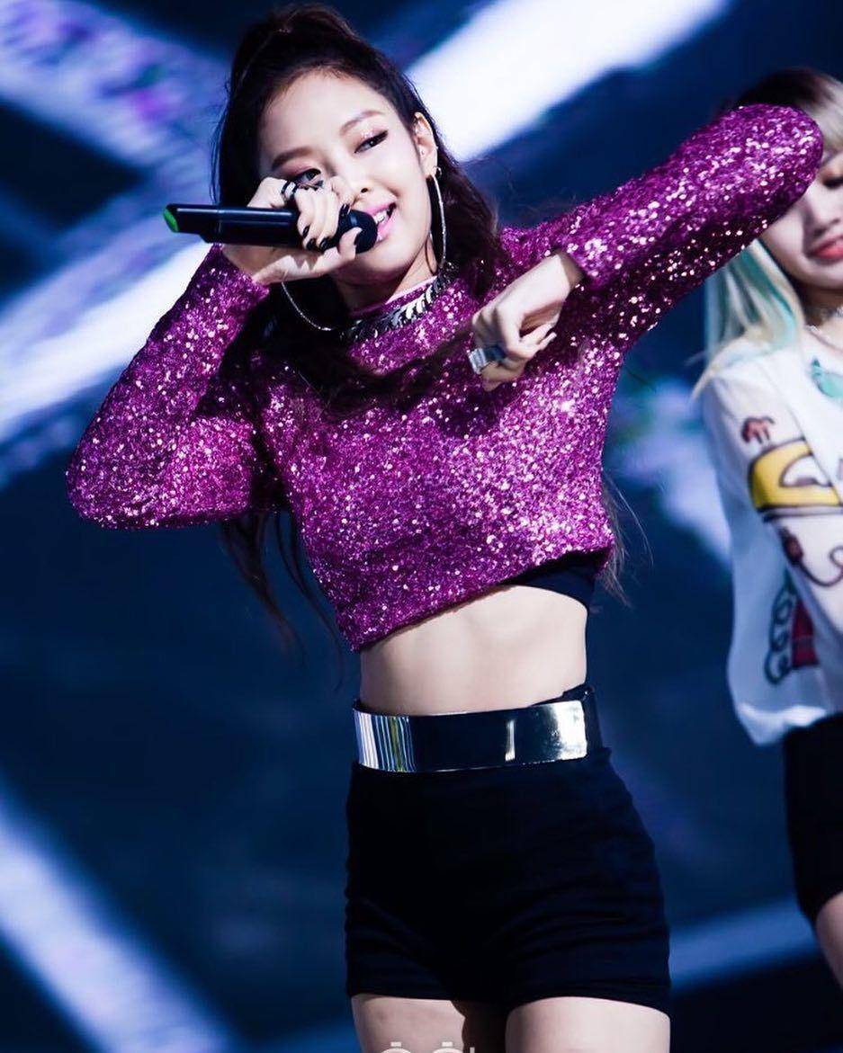 Instagram.com/jenniekimkr