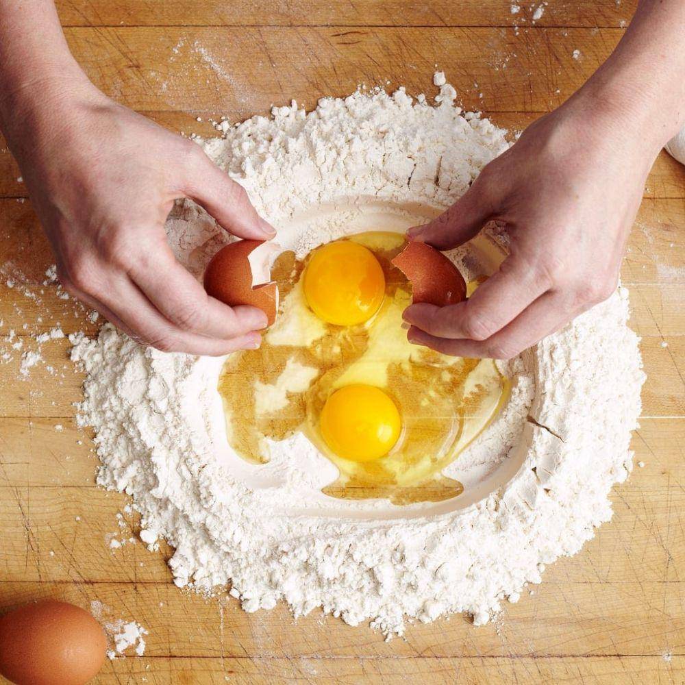 rachaelraymag.com