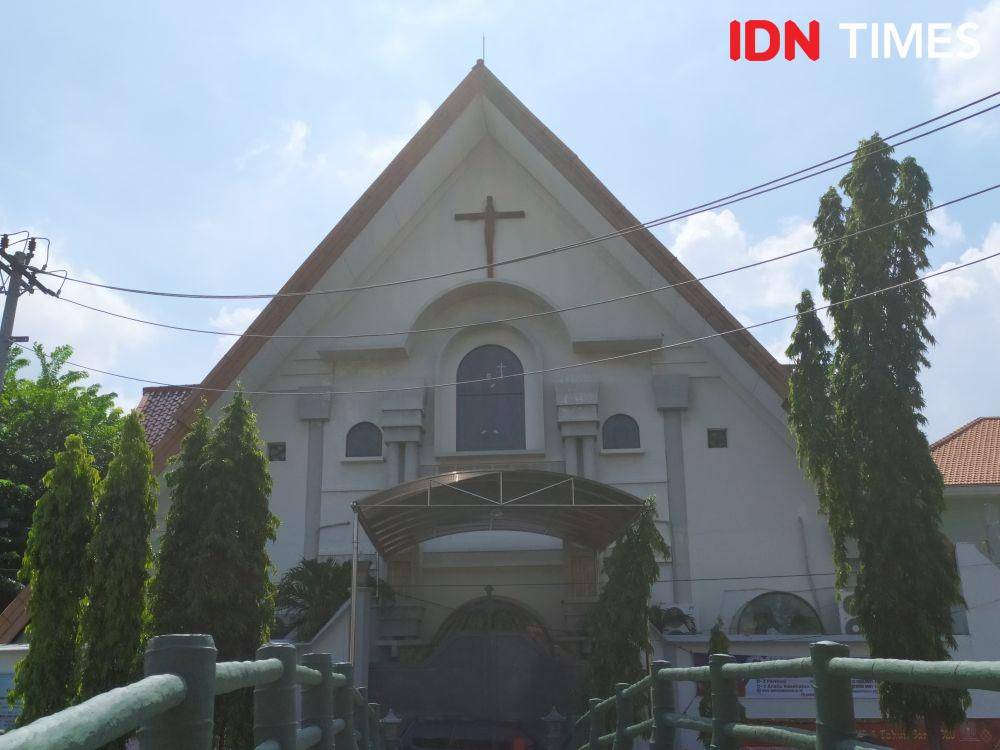 Bangunan Gereja Paroki Kebondalem sudah berusia lebih dari 60 tahun. IDN Times/Fariz Fardianto