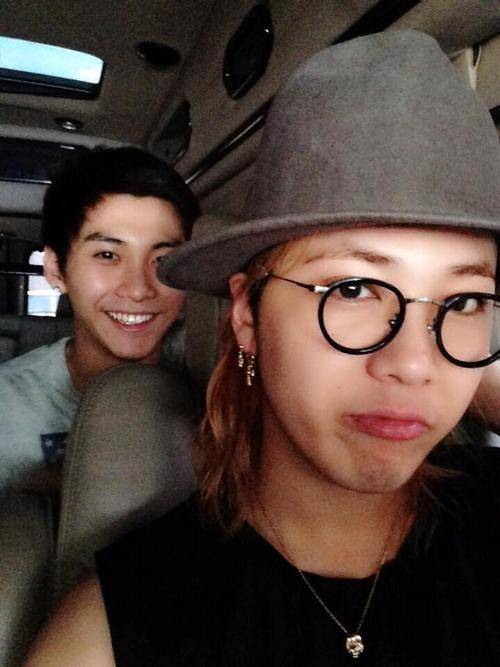 kpopselca.com
