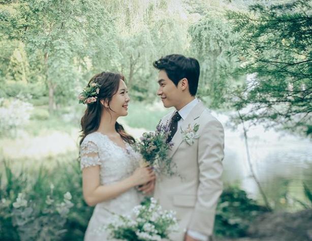 Bukan song mina, ini 10 potret istri asli lee byung hoon kdrama v