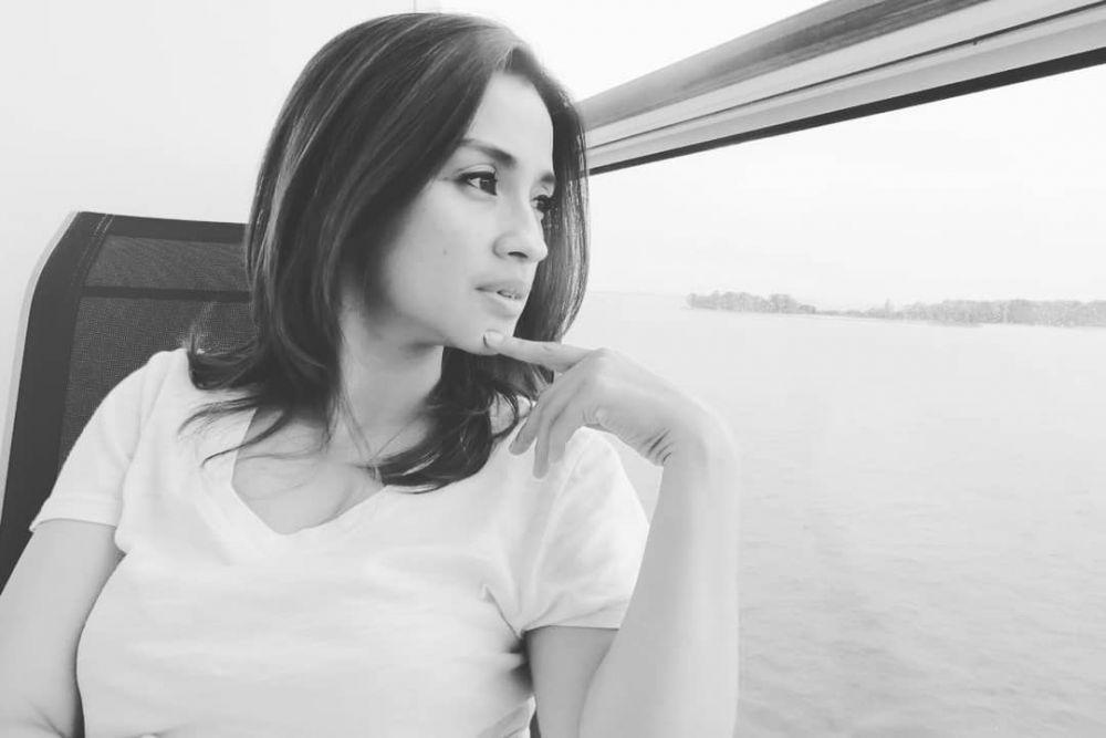 9 Potret Memesona Novita, Ibunda Felicya Angelista yang Hits Abis