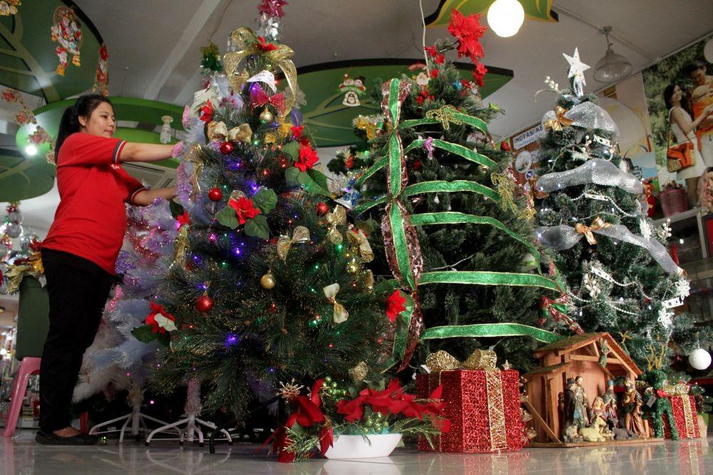 Jelang Natal dan Tahun Baru 2022, Bakal Ada Gelombang Ke-3 COVID-19?