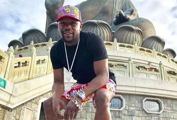 Floyd Mayweather Jadi Atlet Terkaya di Dunia, Gajinya Rp12,8 Triliun!