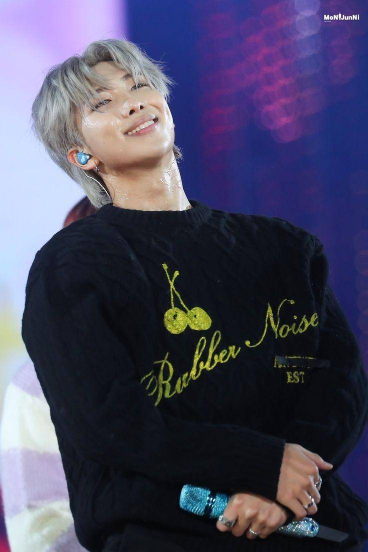twitter.com/MoNiJunNi