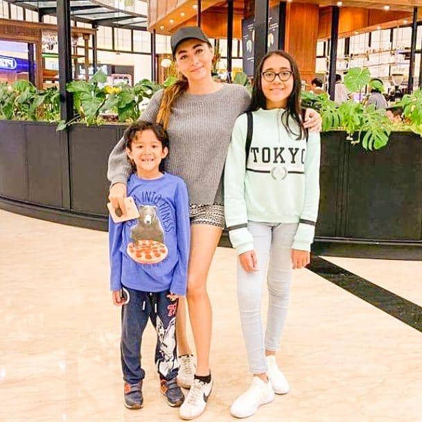 instagram.com/rezerdewi